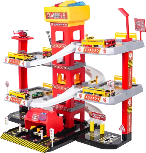 Třístupňové parkoviště s výtahem