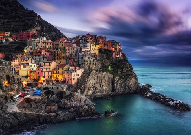 Puzzle ENJOY Manarola za soumraku, Cinque Terre, Itálie – 1000 dílků