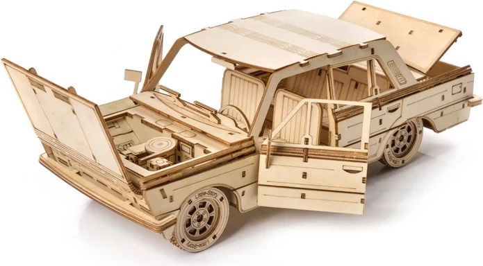 Otevírací kapota, dveře i kufr