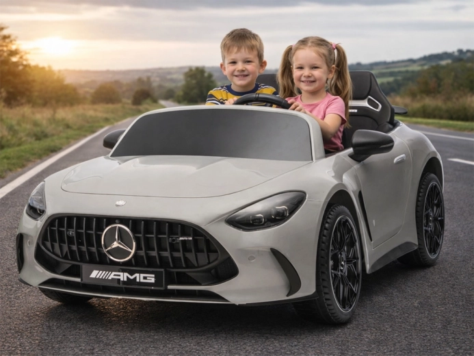 Silný pohon 4×200 W a baterie 24 V