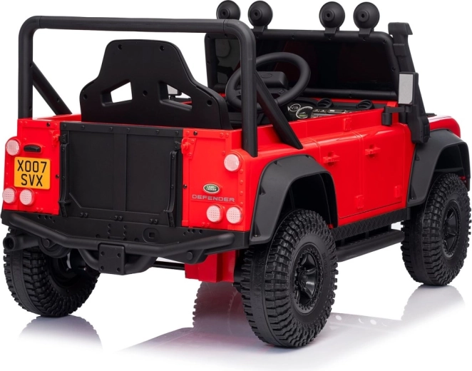 Plné odpružení všech čtyř kol