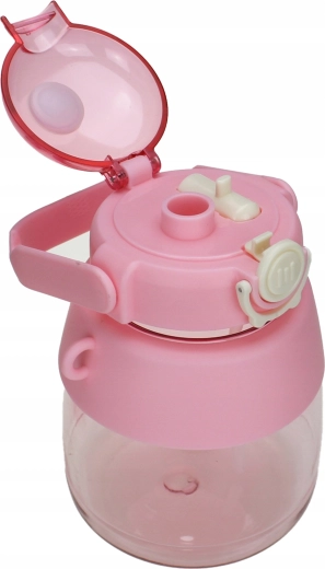 Pohodlné pití díky integrovanému brčku