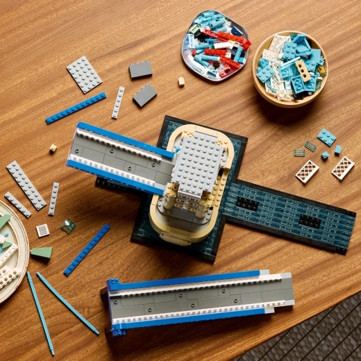 Stavění s aplikací LEGO Builder