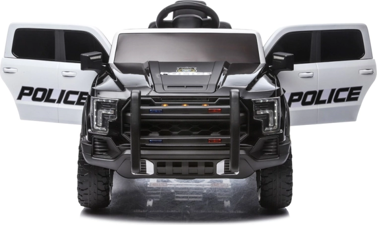 Realistický policejní vzhled