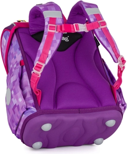 Pevná konstrukce a stabilní dno