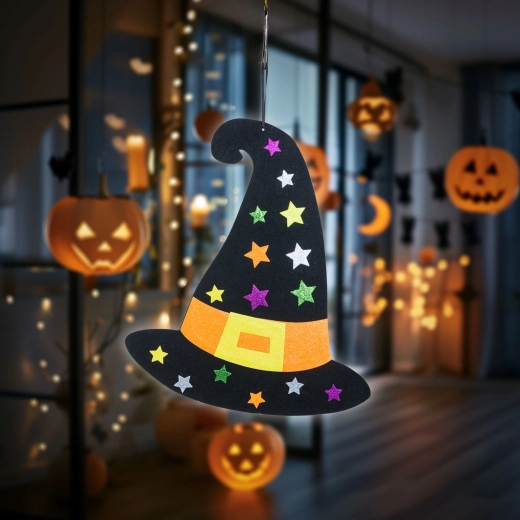 Závěsná halloweenská dekorace čarodějnický klobouk z filcu