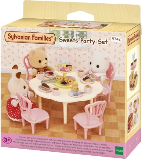 Sylvanian Families stůl, židle a sladkosti – čajový set pro figurky