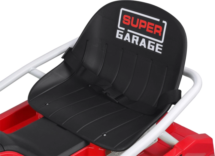 Bezpečná zábava díky pevnému rámu a pásu