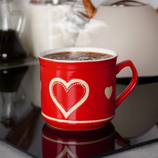 Velký objem 650 ml pro extra porci