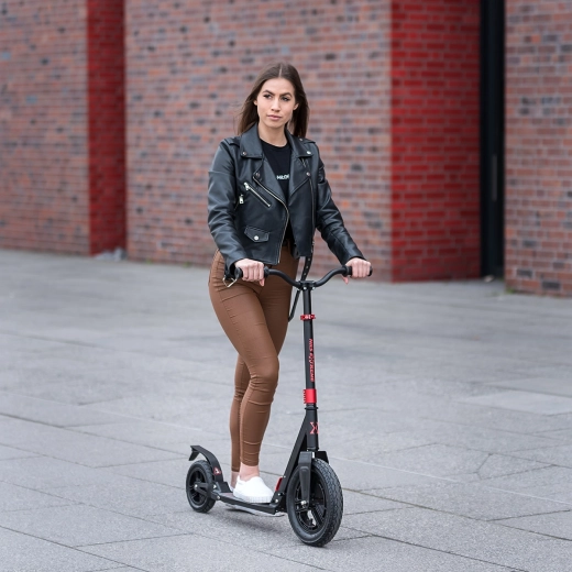 Pohodlná jízda díky velkým nafukovacím kolům