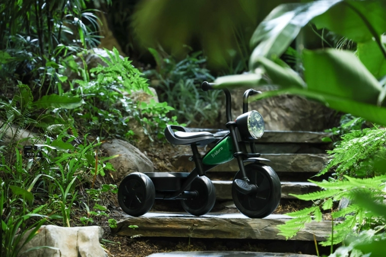 Hladká a stabilní jízda na EVA kolech