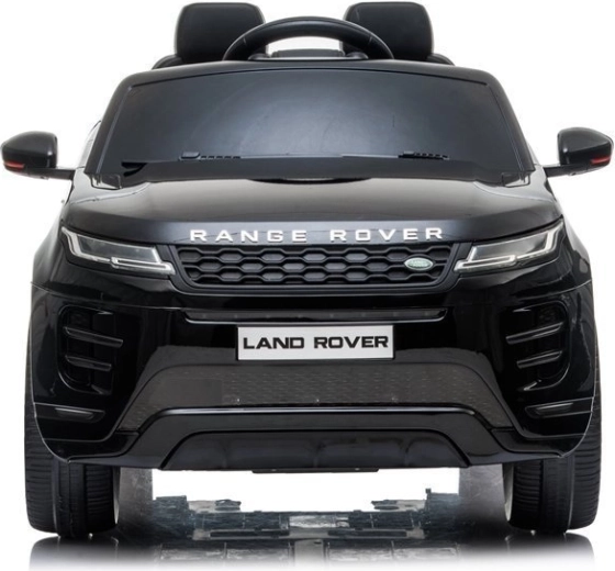 Dva motory a baterie 12 V pro plynulou jízdu