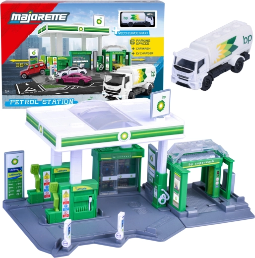 Sada čerpací stanice BP s kovovou cisternou IVECO