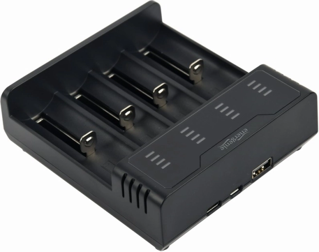 USB napájení a funkční design