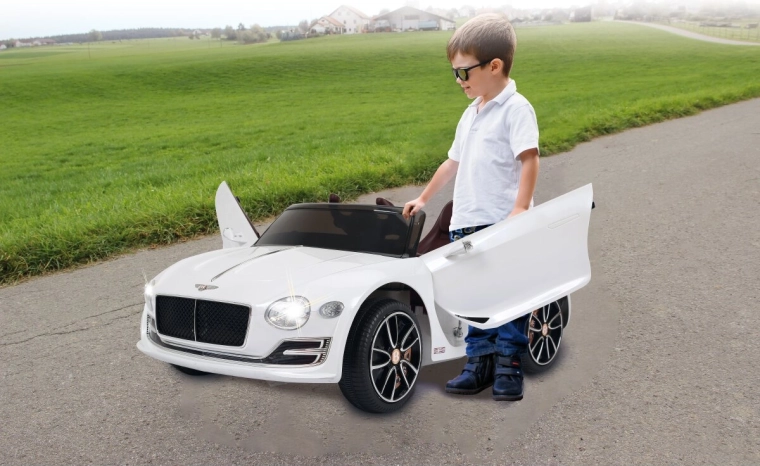12 V výkon, 2 rychlosti a lepší přilnavost kol