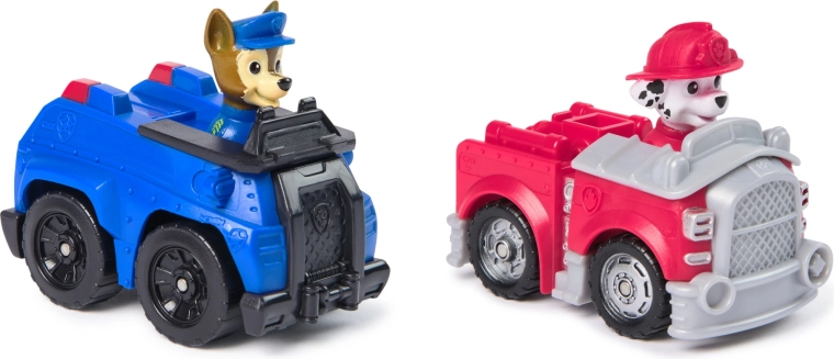 Dva hrdinové připraveni vyrazit