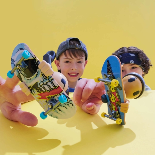 Figurky jako držáky pro lepší kontrolu triků