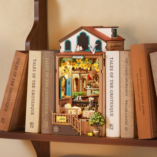 Kouzelný book nook do knihovny