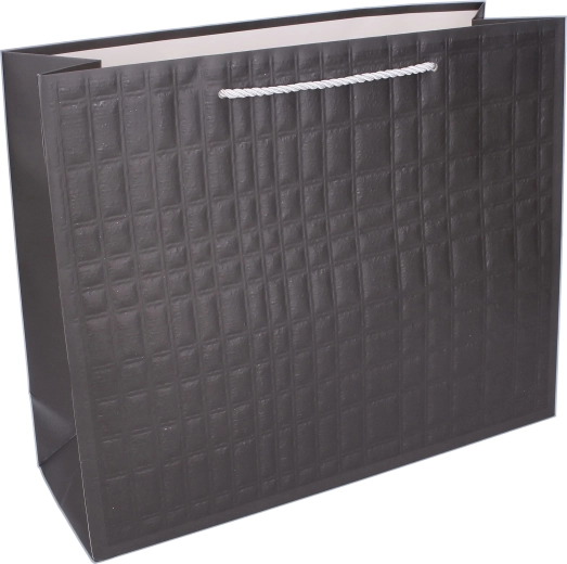 Stabilní konstrukce a široké dno