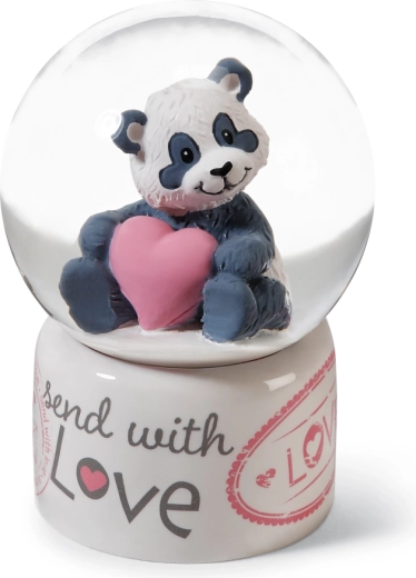 Roztomilá panda Love s růžovým srdcem
