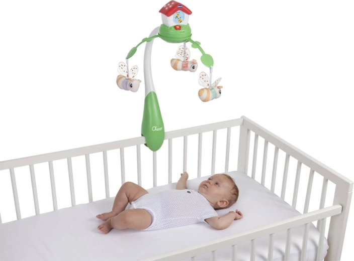 3v1: kolotoč, projektor i aktivní centrum