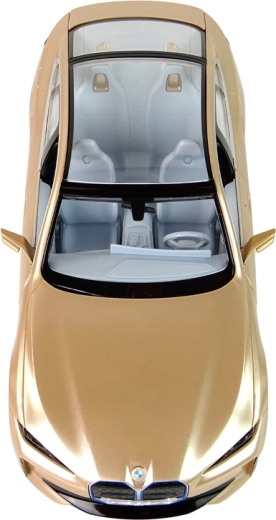 Realistický design a zlaté provedení