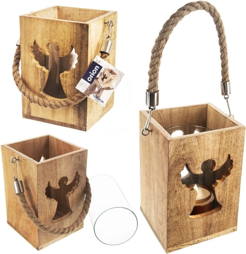 Přírodní dřevo s andělským výřezem