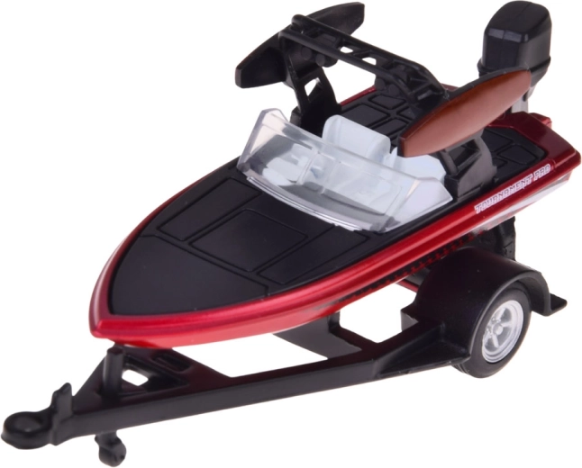 Detailní motorový člun s venkovním motorem