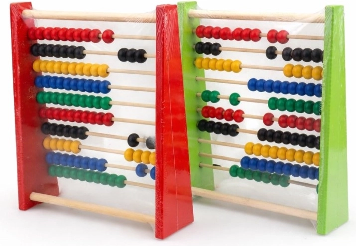 Praktická velikost na stůl i do batohu