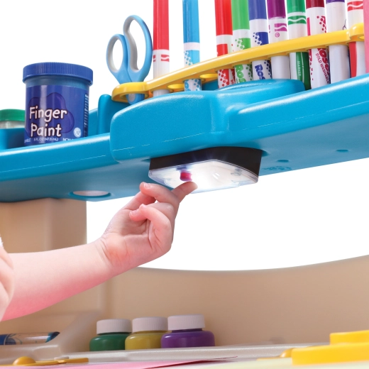 Dotykové světlo pro soustředěnou tvorbu