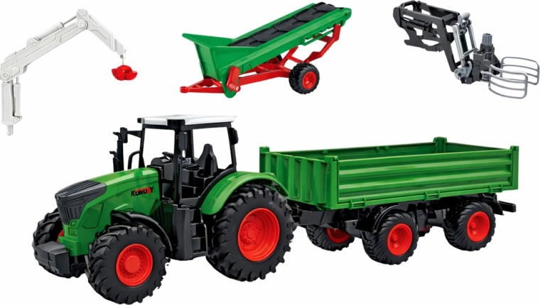 Traktor s přívěsem a funkčním dopravníkem