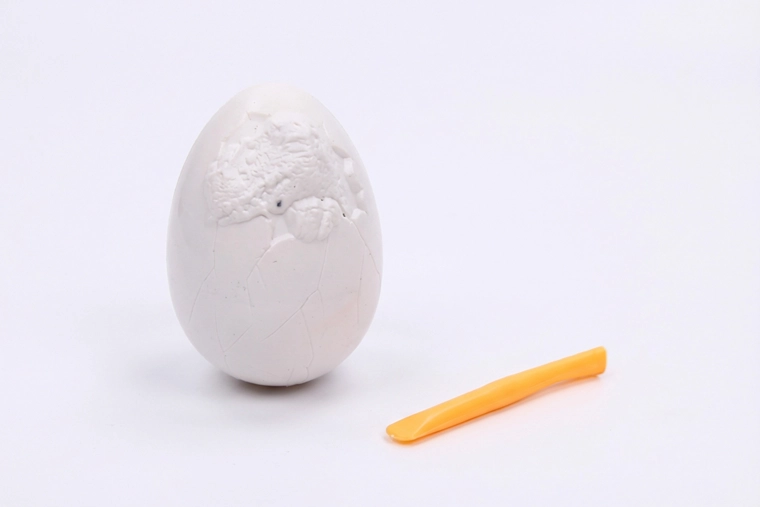 Dino DIY vejce s figurkami k vykopání - 1 kus
