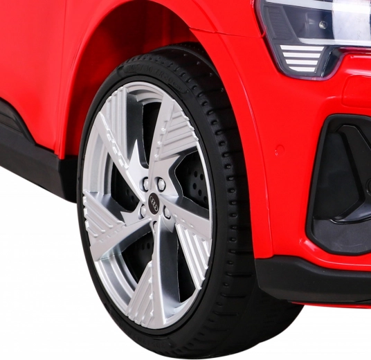 Přepínatelný pohon 2×4 / 4×4 a plynulý rozjezd