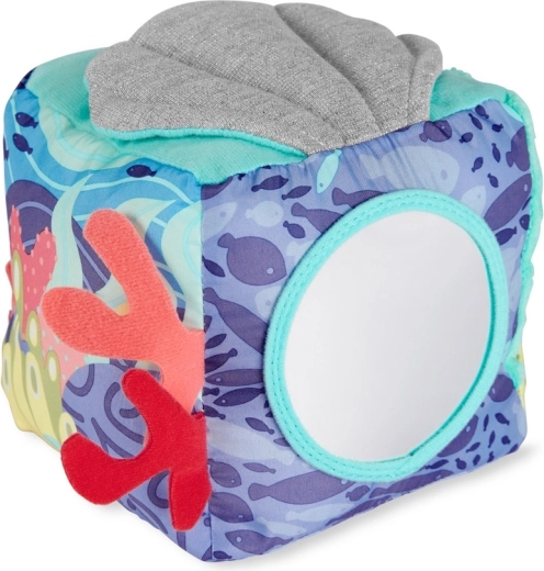 Skryté zrcátko pod šustivou skořápkou