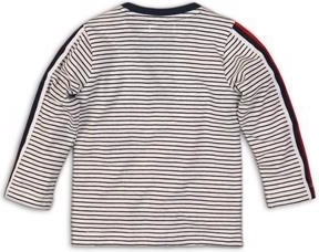 Dlouhé rukávy pro celodenní pohodlí