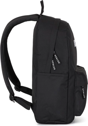 Lehký, ale odolný společník do školy