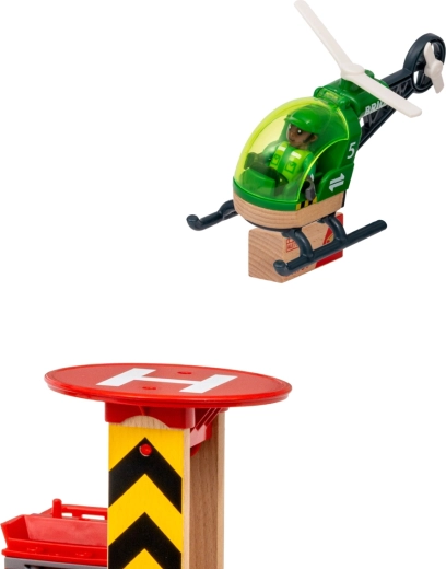 Helipad s helikoptérou pro rychlou přepravu