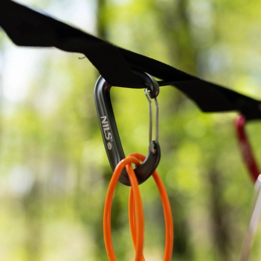 Vysoká nosnost 12 kN (1 200 kg)