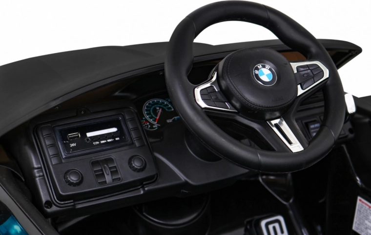 Světla a zvuky pro realistickou jízdu