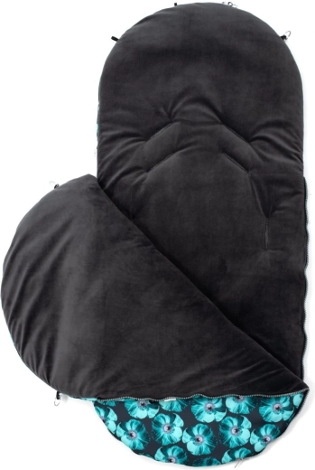 Praktický zip po celém obvodu