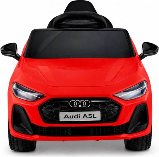 Realistický design Audi A5L