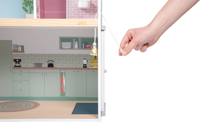 Funkční výtah na kličku a zvonek