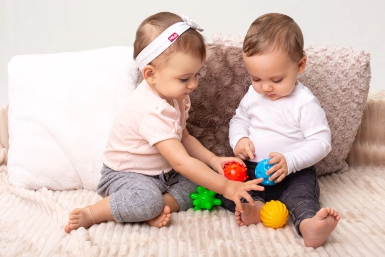 Různé textury pro smyslový rozvoj