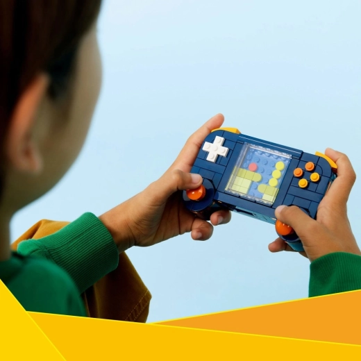 Skvělé do vitríny i pro hraní