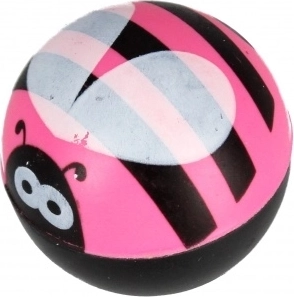 Veselé barvy a motiv berušky