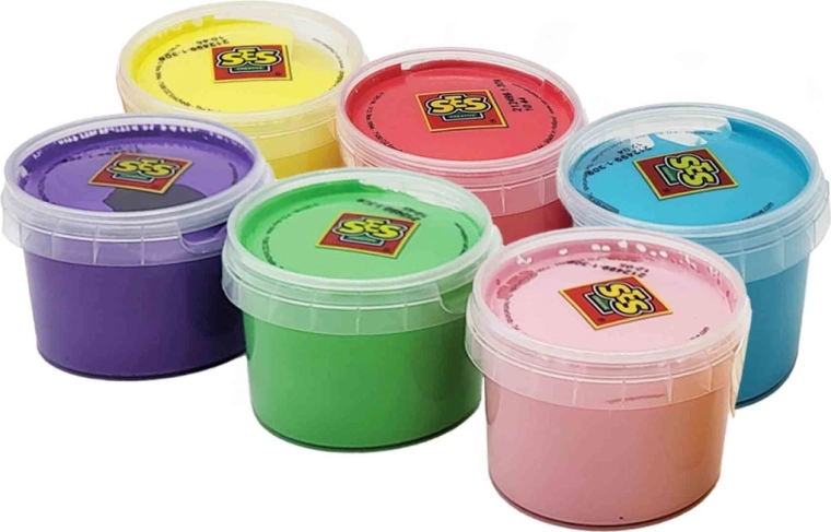 Zářivé a krycí barvy, které baví