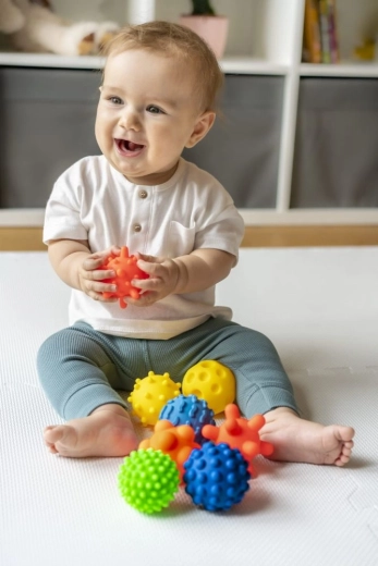 Bez otvorů pro hygienickou hru i ve vodě