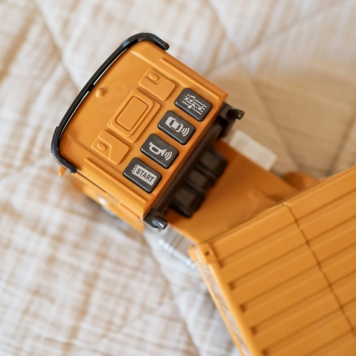 Interaktivní světla a zvuky kamionu