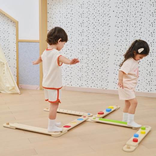 Modulární systém pro nekonečné trasy