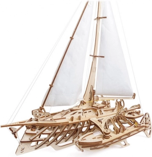 Ugears 3D dřevěná mechanická plachetnice Merihobus – trimarán